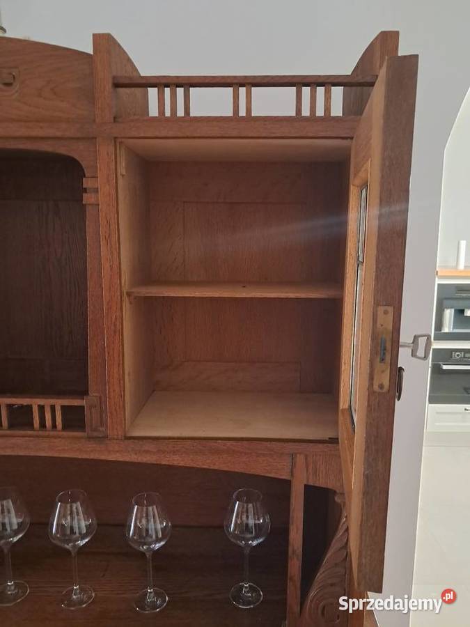 Sprzedam drewniany kredens małopolskie Kraków