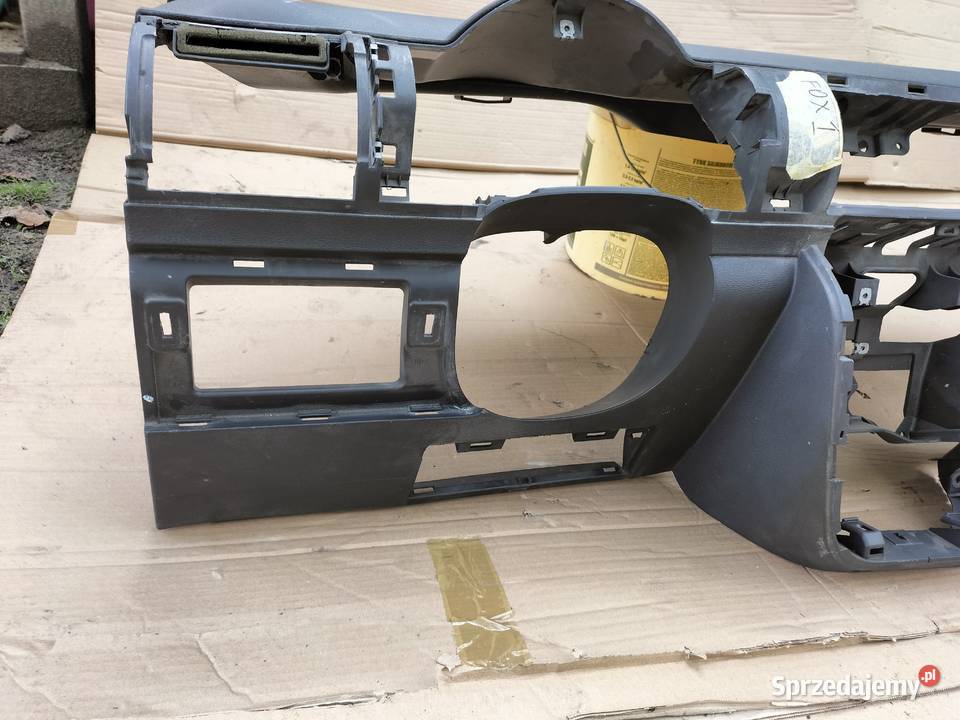 VW FOX DESKA ROZDZIELCZA KONSOLA KOKPIT Kamień-Kolonia
