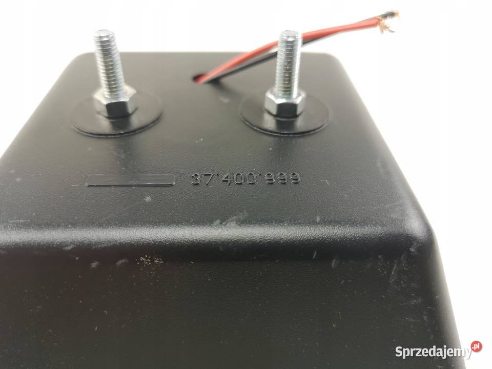 LAMPA TYLNA UNIWERSALNA CZERWONA Lampy tylne