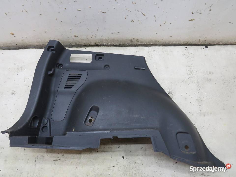 BOCZEK BAGAŻNIKA LEWY RAV 4 III LIFT 6474042050
