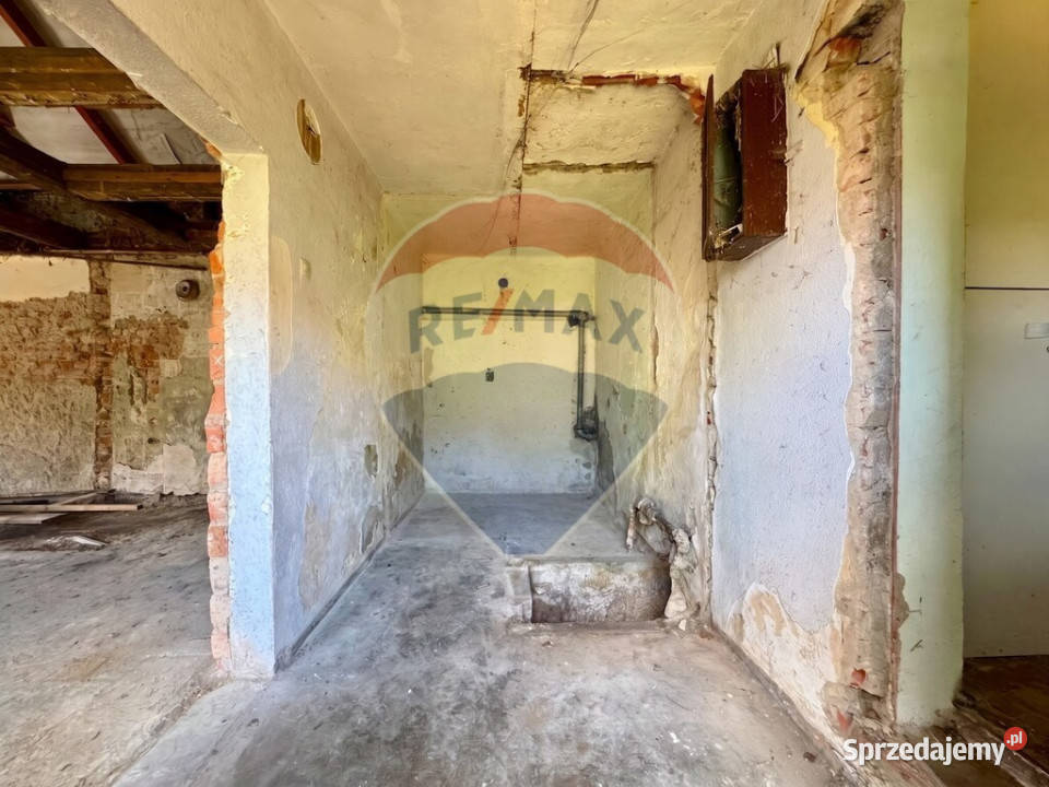 Mały dom z nowym dachem 27 arów Racibórz 108m2 śląskie Lekartów