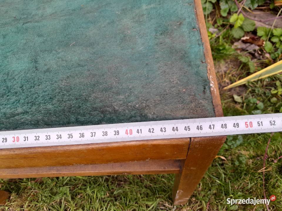 Stary drewniany tapicerowany taboret podnóżek Dąbrowa Górnicza