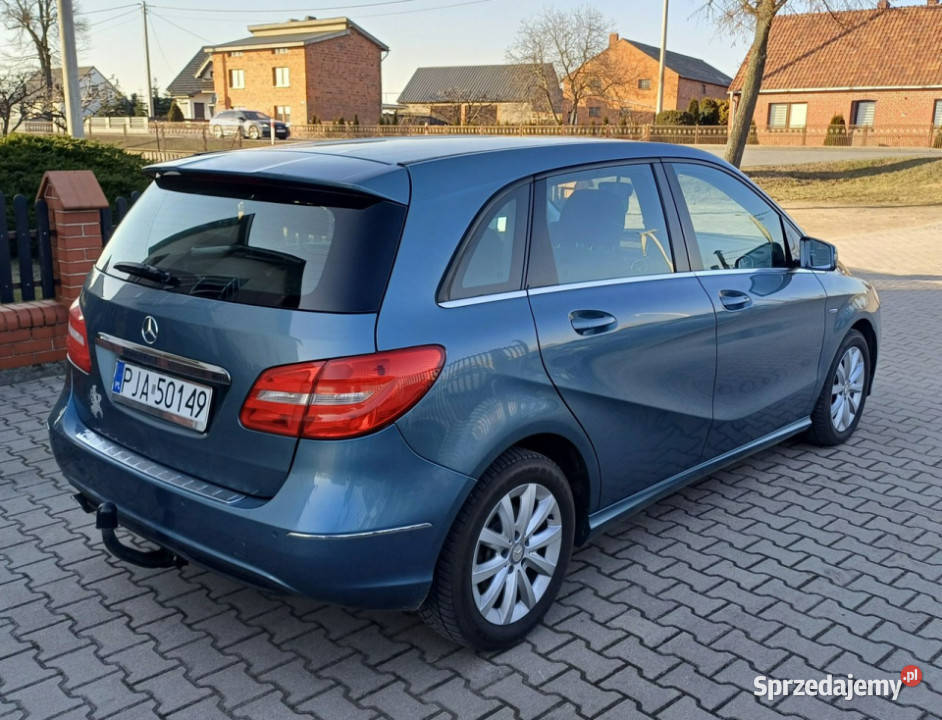 Mercedes B 180 Navi Kamera Cofania W246 2011 Suchorzew