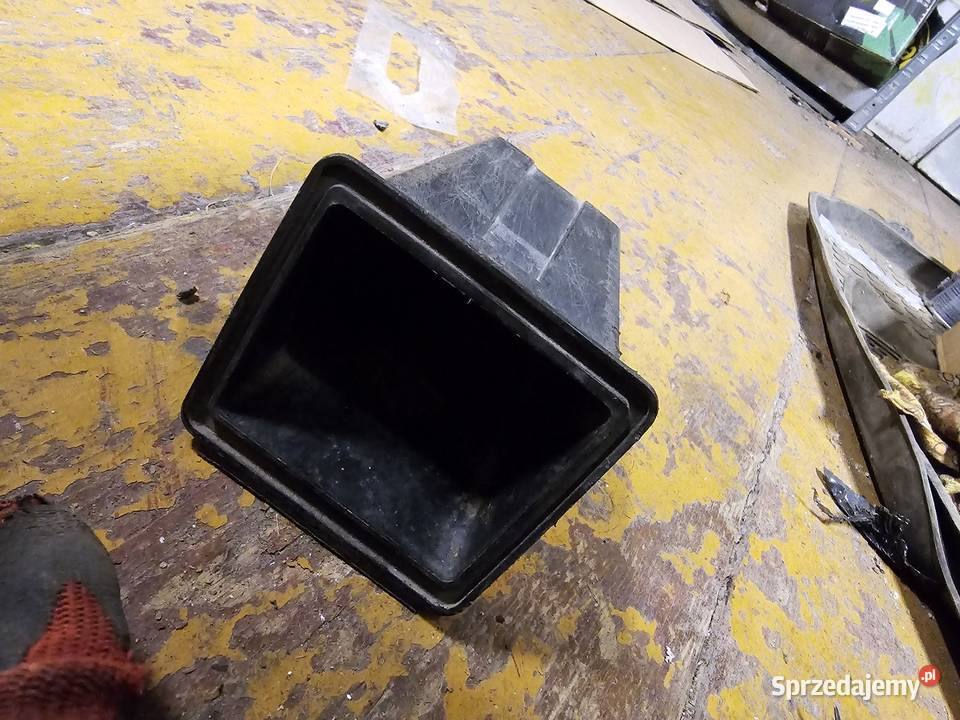 Suzuki DR 800 750 narzędziówka schowek na Jelenia Góra