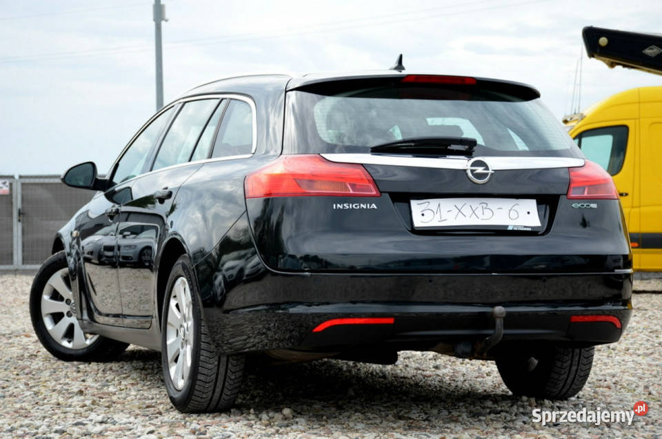 Opel Insignia Czarna Super Stan 14T 140 Serwis VAT marża Kutno