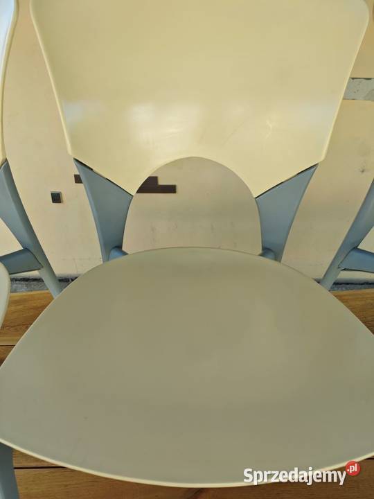 Krzesła Silla projJosep Llusc Driade 1995 Dobroń