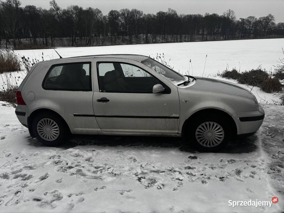 GOLF IV 14 16V Służewo