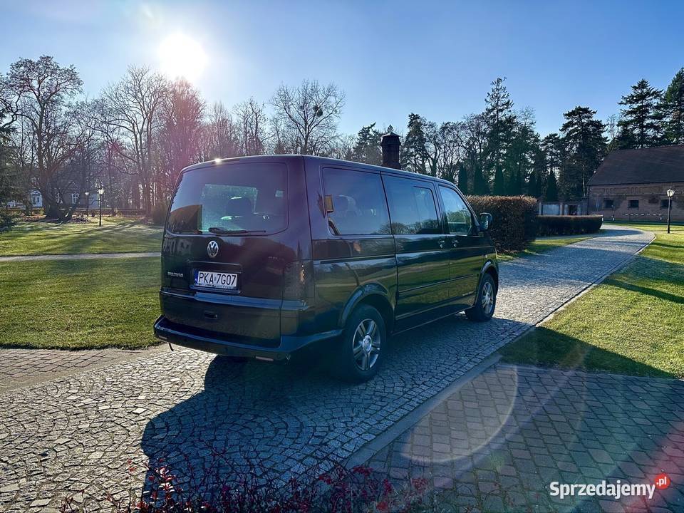 VW Multivan T5 Highline 1 właściciel kupiony w Zarejestrowany w Polsce Kalisz