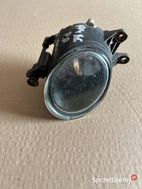 Halogen prawy Audi a4 b6 8e0941700b Bydgoszcz
