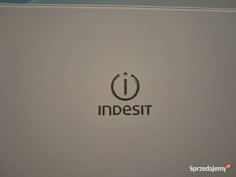 Lodówka Indesit LR6 S1W stan I piętro winda I Kraków sprzedam