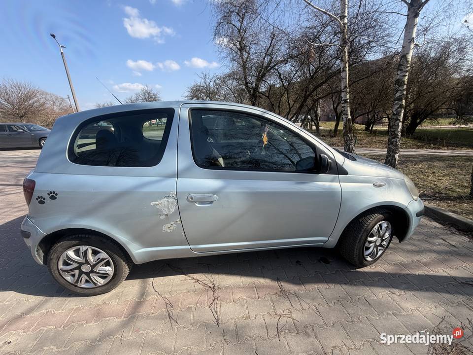 Toyota Yaris 999cm3 Starachowice