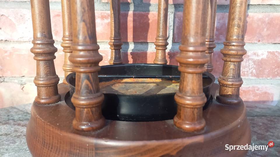 Parasolnik Stary drewniany stojak na parasole brązowy Gawroniec