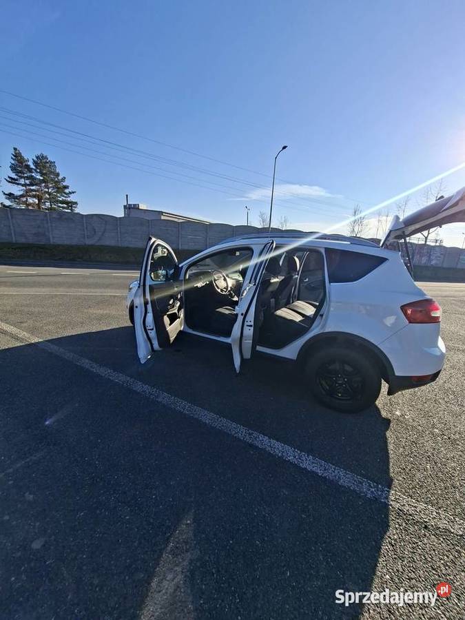 Ford Kuga r2012 bogata wersja 4x4 dach Chybie