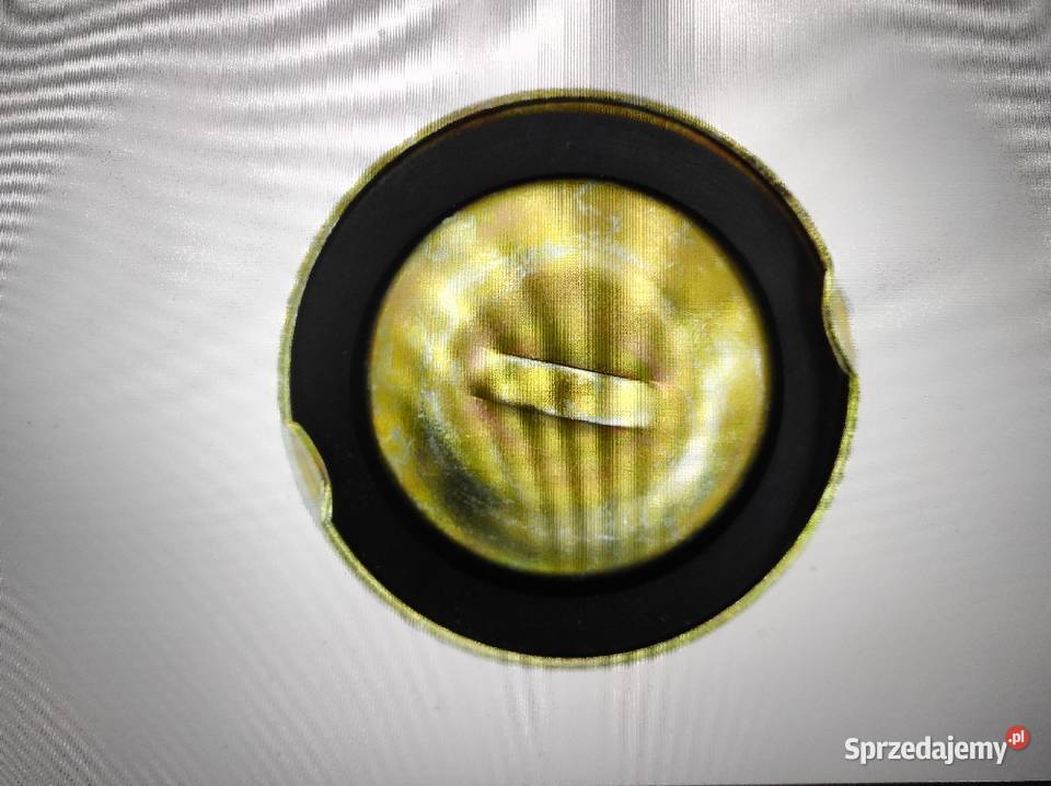 Massey Ferguson korek wlewu oleju Warszawa