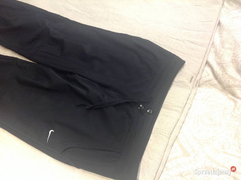 Spodnie Treningowe Damskie NIKE r 36 8 Czarne Nowa Sól