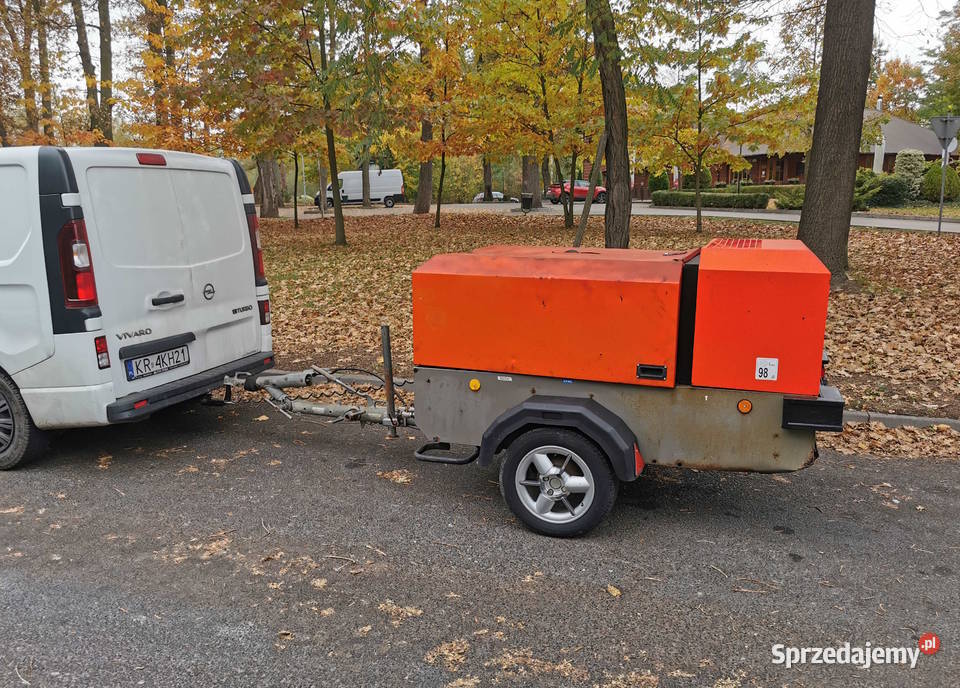 Kompresor Spalinowy śrubowy DOOSAN 751 51m3 Kraków sprzedam