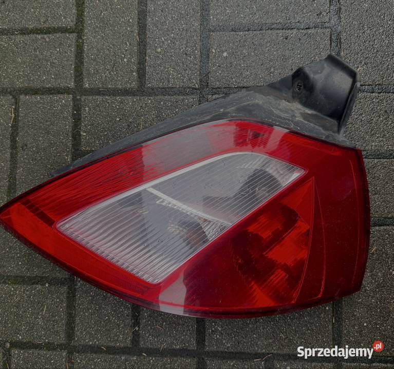 Lampa tył prawa Renault Megane II 5d Ostrów Wielkopolski sprzedam