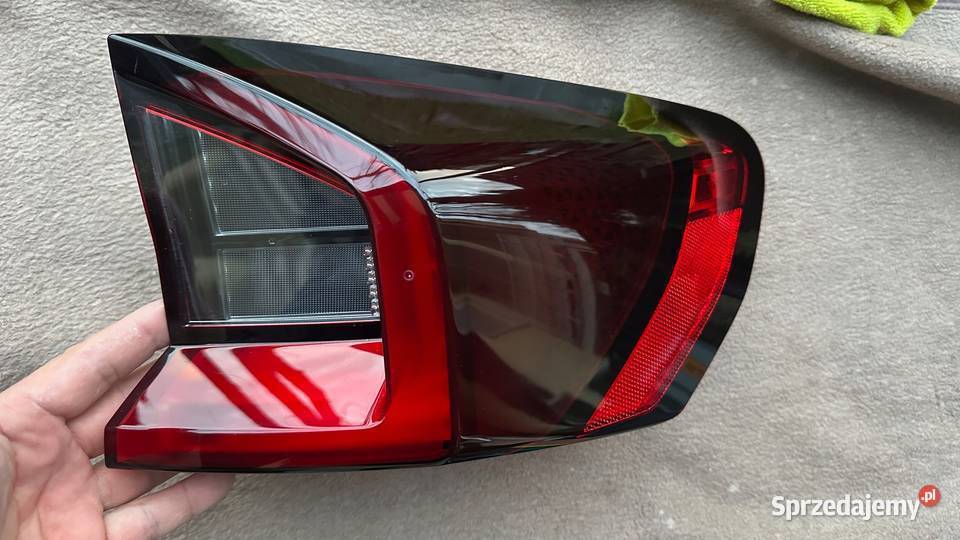 BMW X1 U11 LAMPA TYLNA PRAWA EUROPEJSKA HIGHT osobowe sprzedam