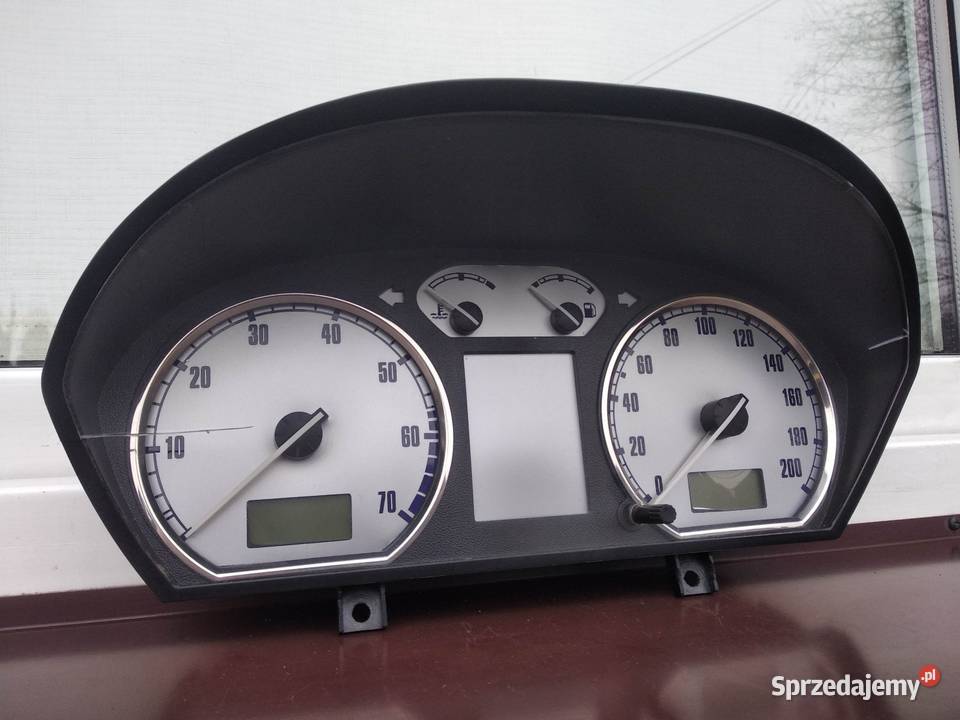 Skoda Fabia I 1 VRS 14 16V licznik zegary osobowe