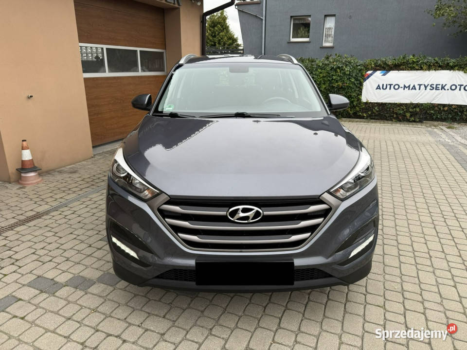 Hyundai Tucson Rej 2018 16 132 Klima Navi Kamera czujnik zmierzchu Orzech