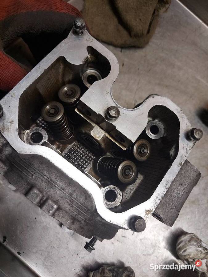 Yamaha YZF 125 głowica zawory zawór korpus Jelenia Góra