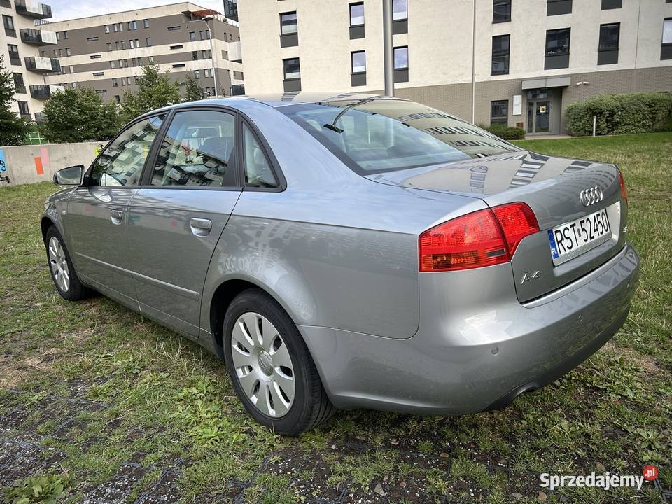 Audi A4 Limousine 2 benzyna A4