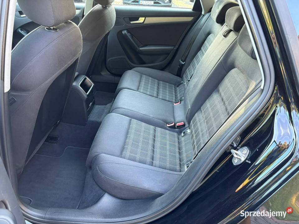 Audi A4 Avant 18 benzyna 170 Xenony LEDy aluminiowe felgi Motoryzacja Lipówki