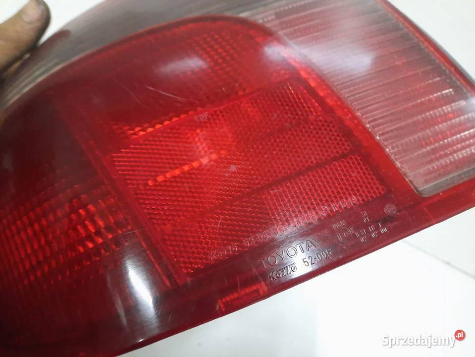 310G TOYOTA YARIS I HB 9905 LAMPA LEWA PRAWA Włoszczowa