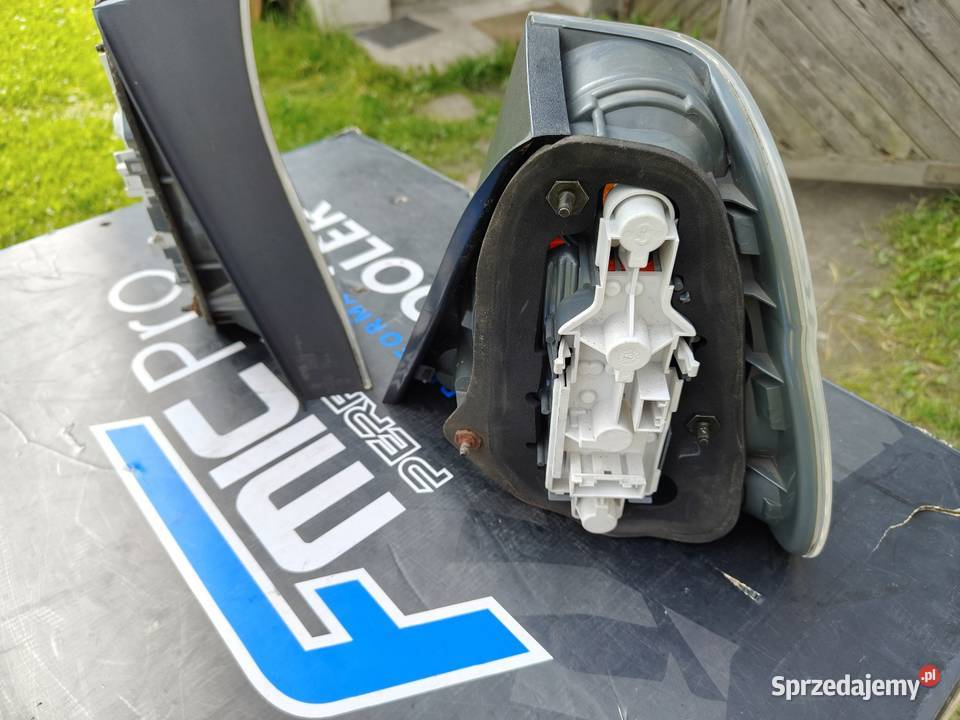 Bmw e46 compakt lampy tylne oryginał prawa lewa Aleksandrów Łódzki