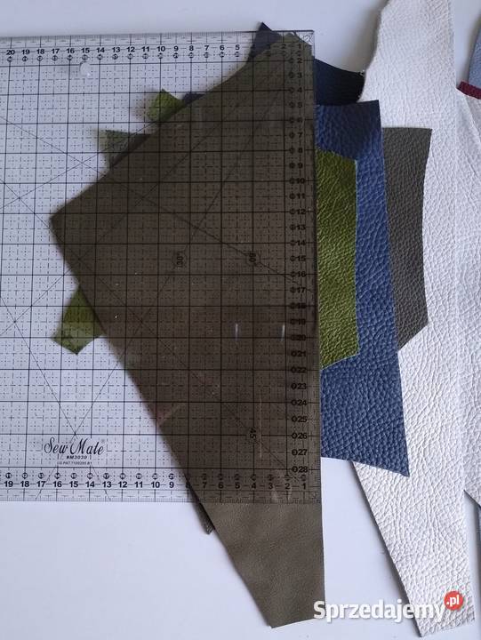 Skóra 400 g Licowa Włoska średnie i małe kawałki Antyki, Sztuka, Kolekcje Gdańsk sprzedam