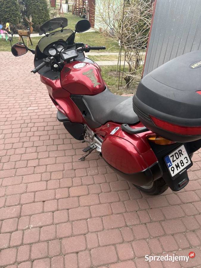 Honda NT650 Świerczyna