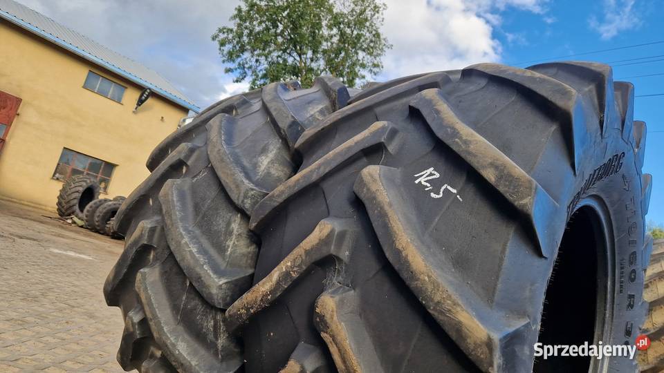 71060r30 7106030 Trelleborg 70 bieżnik