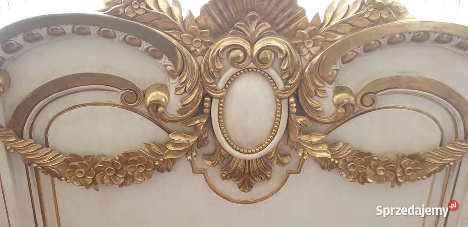 Ekskluzywna sypialnia zlocenia i marmur kujawsko-pomorskie