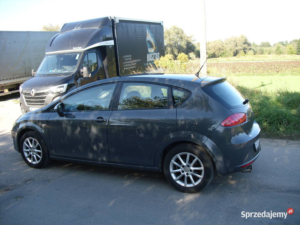 Seat leon II 14 benzyna 120 wyposażenie światła przeciwmgielne Kraków