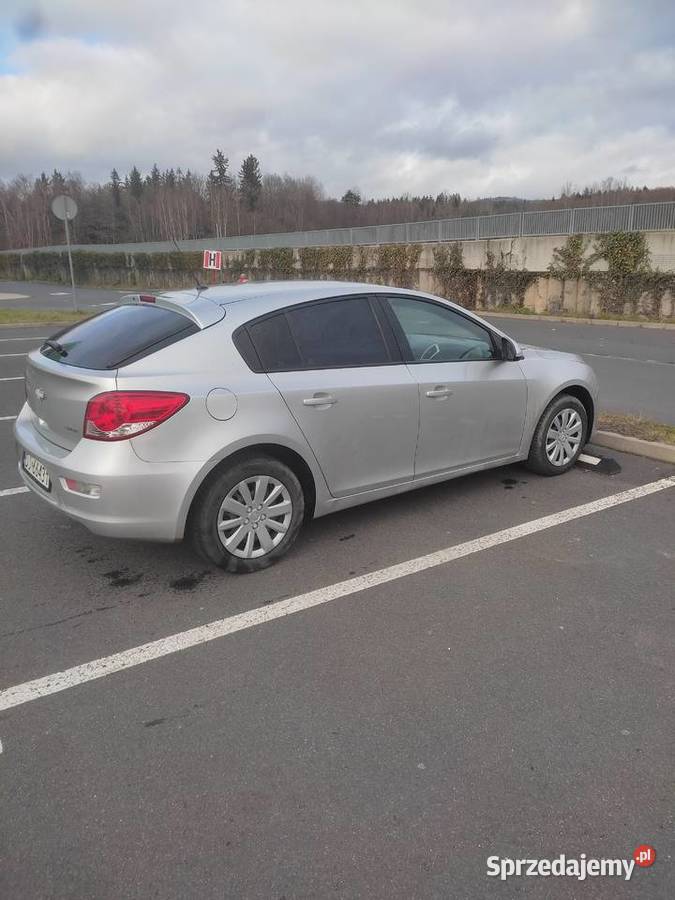 Sprzedam Chevroleta cruzstan napęd benzyna Jelenia Góra