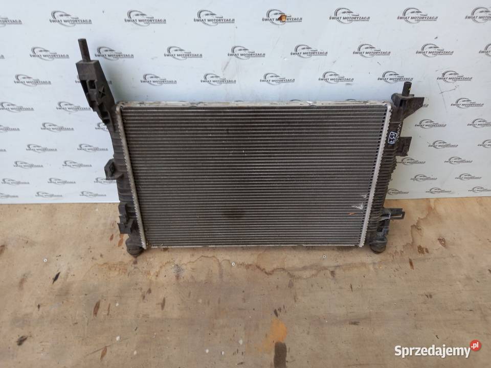 FORD FOCUS MK3 III 13r chłodnica wody Kielce sprzedam