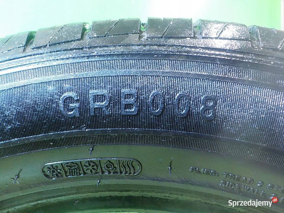 CHURCHILL GRB008 2355518 104V XL MS opony Suków