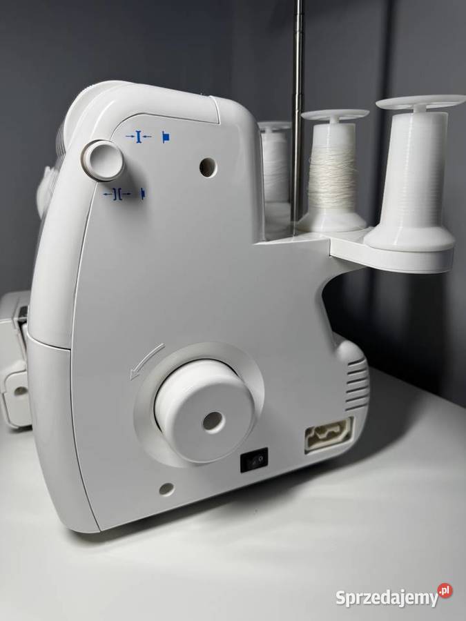 Overlock 4nitkowy Gritzner 788 akcesoria Kielce