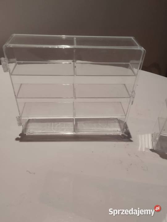 Gabloty na modele samochodów Piekoszów