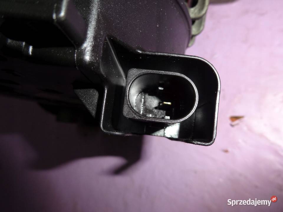 BMW F31 20 D 09 143 2617511A S42AN12 FG18D111 świętokrzyskie sprzedam