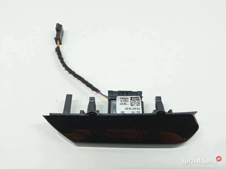 DEKOR LISTWA OZDOBNA LED CZARNA DESKI 57B947194 Deski rozdzielcze, konsole