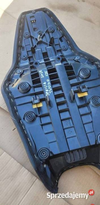 APRILIA TUONO 125 RS4 1720 FOTEL KANAPA wielkopolskie Nowy Tomyśl