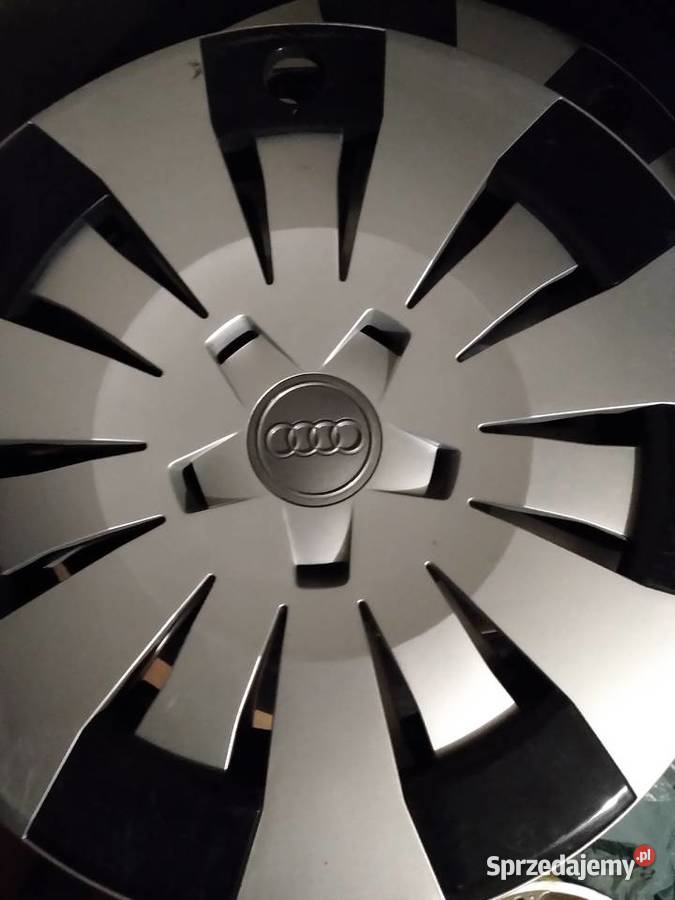 Opony zimowe 205x55x16 z felgami stalowymi Audi podlaskie Dąbrowa Białostocka