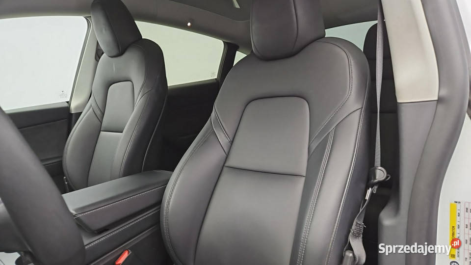 Tesla Y Long Range RWD Z Polskiego Salonu wielofunkcyjna kierownica Warszawa