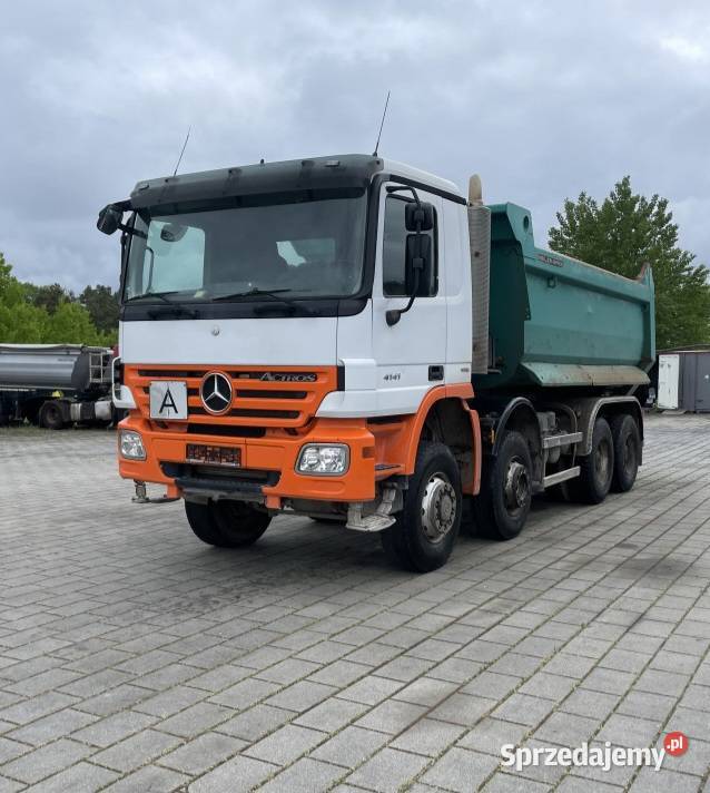Wywrotka 8x6 Mercedes Berli 18000kg Warszawa