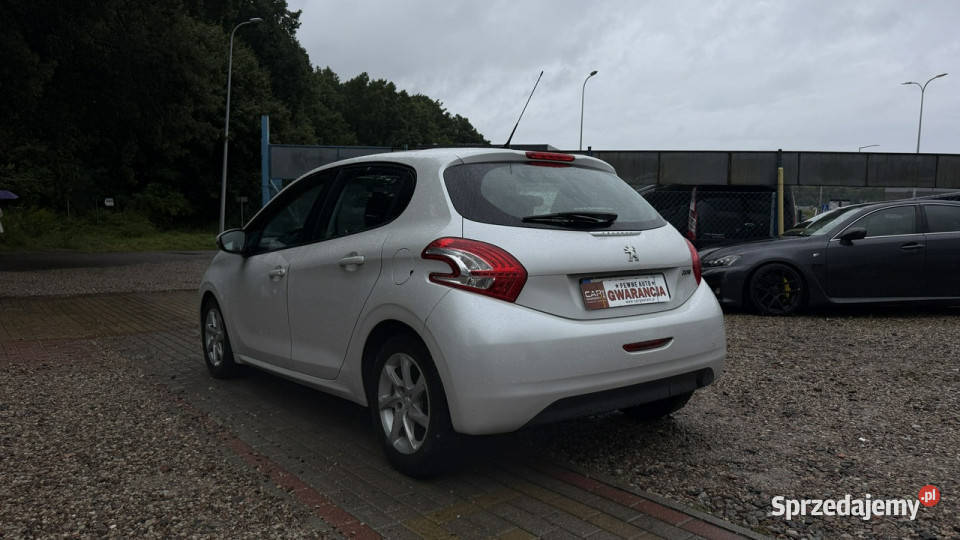 Peugeot 208 12 vti 82 panorama klima Navi tablet Gdańsk