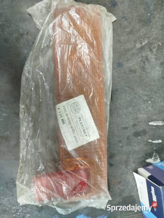 Nowe Klosze lamp tył i kierunkowskazy do Fiat