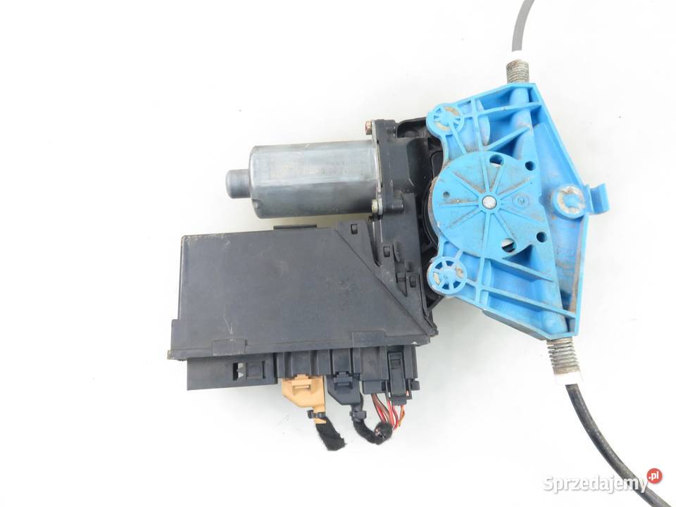 PODNOŚNIK SZYBY PRAWY TYLNY AUDI A4 B6 małopolskie