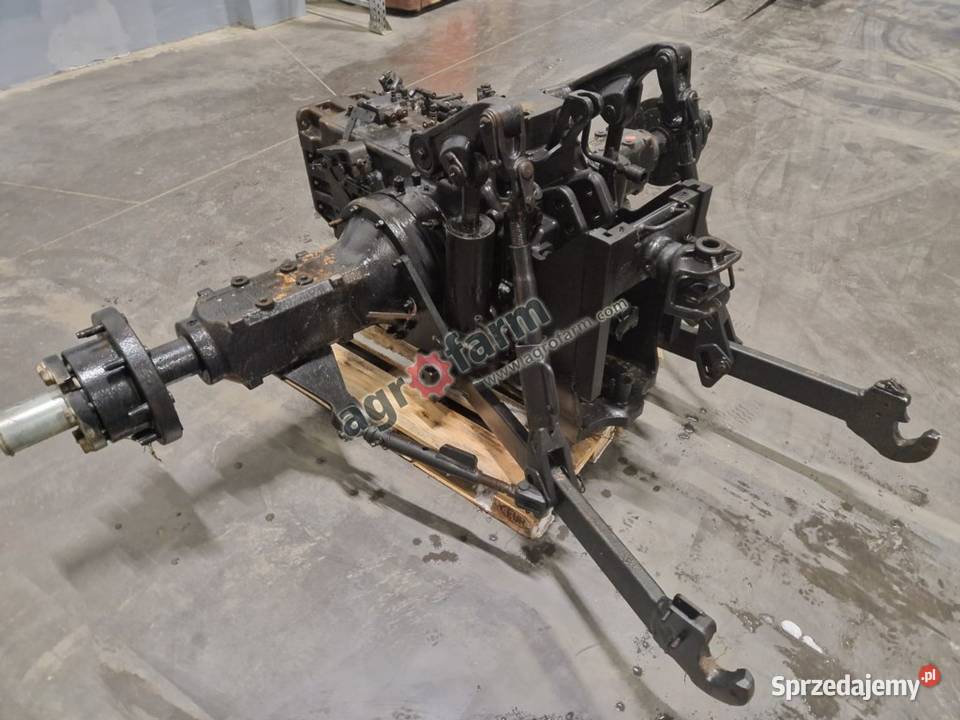 Tylny most Case Puma 145 84210527