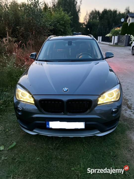 BMW X1 xDrive 18d 2015 r Skóra 2 komplety reflektory ksenonowe Warszawa